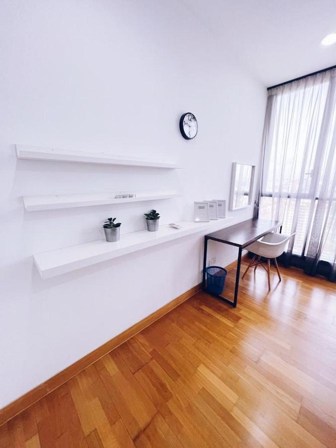Connected Train 3 Bedrooms - Above Klgateway Mall 14 Kuala Lumpur Esterno foto